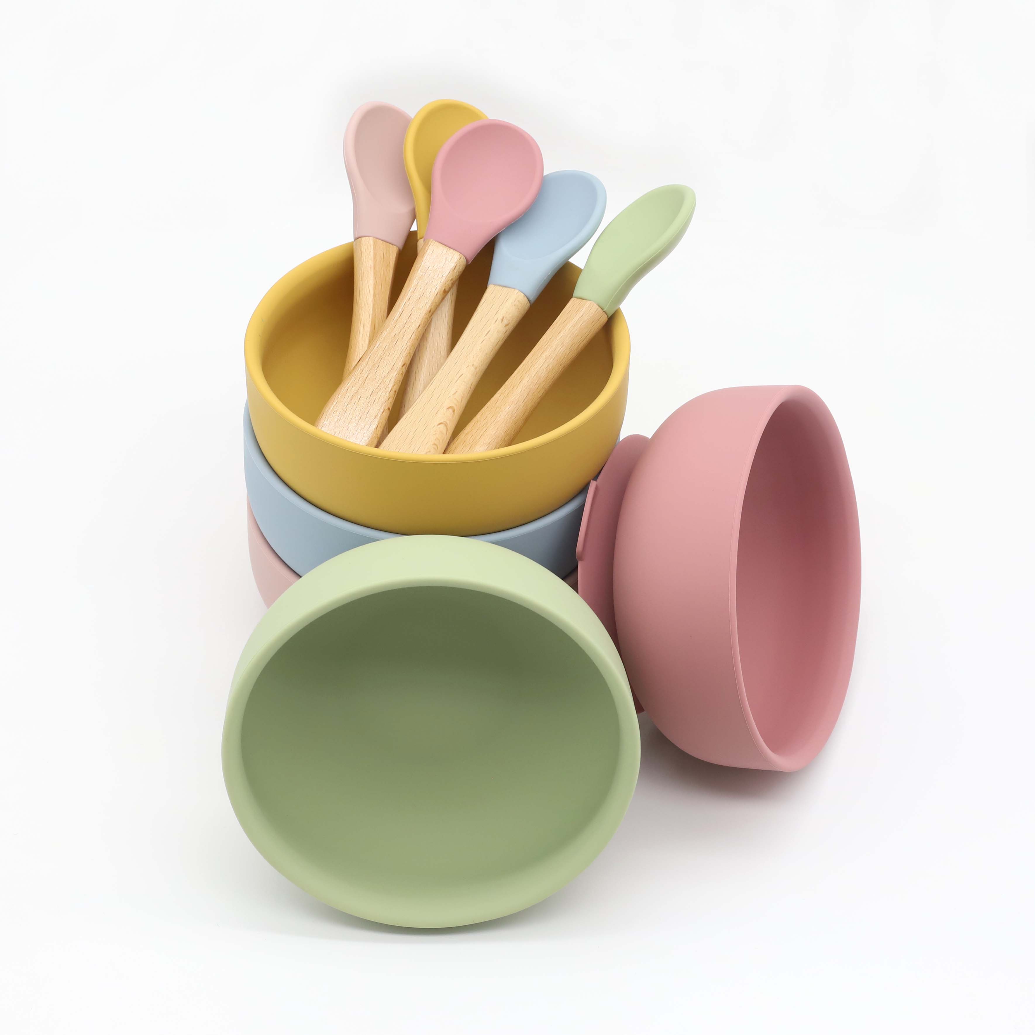 وعاء سيليكون مع كوب شفط، ملعقة - مراجعة Baby Food Kit وسعره